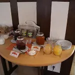 & Latroepchen Gæstehus 3*