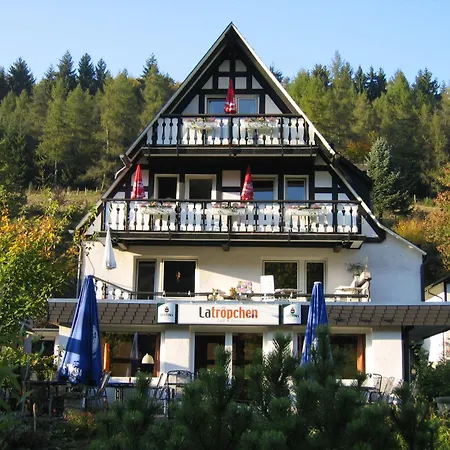 Gæstehus & Latroepchen