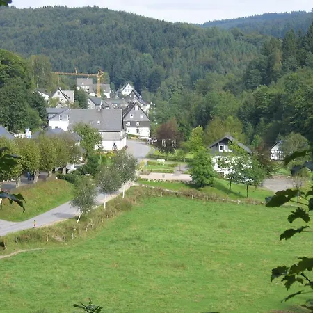 & Latroepchen 3*